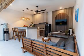 Perenenan Home