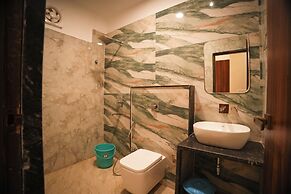 Hotel Maruti Nandan