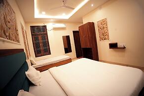Hotel Maruti Nandan