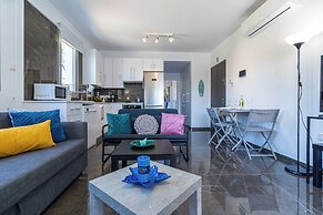 Kmeidos 1-BR Apt & Balcony in Larnaca