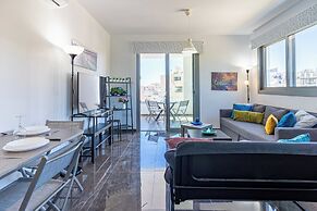 Kmeidos 1-BR Apt & Balcony in Larnaca