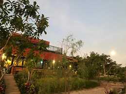 Parichat House