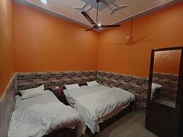 Deepak Guest House