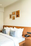 Mastiff Hotel Crystara, Jalgaon