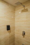 Mastiff Hotel Crystara, Jalgaon
