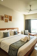Mastiff Hotel Crystara, Jalgaon