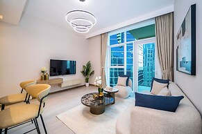Luxury 1BR in Business Bay
