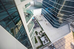 Luxury 1BR in Business Bay