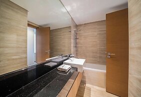 Luxury 1BR in Business Bay