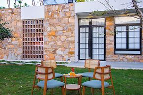 Elivaas Nature 95 4BHK Farm with Pool