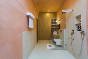 Elivaas Nature 95 4BHK Farm with Pool