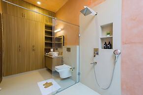 Elivaas Nature 95 4BHK Farm with Pool
