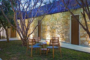 Elivaas Nature 95 4BHK Farm with Pool
