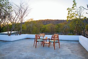 Elivaas Nature 95 4BHK Farm with Pool