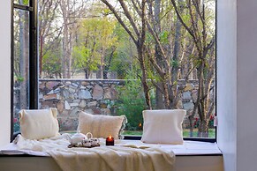 Elivaas Nature 95 4BHK Farm with Pool