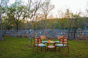 Elivaas Nature 95 4BHK Farm with Pool