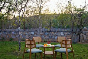 Elivaas Nature 95 4BHK Farm with Pool