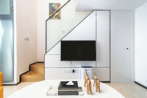 Huaqiang North Executive Apartment