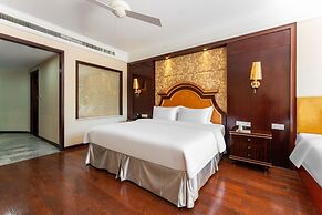 Serenity Coast Hotel