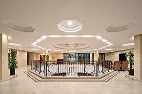Serenity Coast Hotel