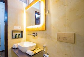 ELIVAAS Twin Chalets 4BHK Escape Villa
