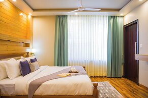 ELIVAAS Twin Chalets 4BHK Escape Villa