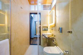 ELIVAAS Twin Chalets 4BHK Escape Villa