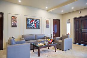 ELIVAAS Twin Chalets 4BHK Escape Villa