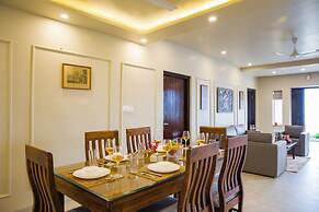 ELIVAAS Twin Chalets 4BHK Escape Villa