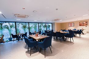 Grand Continent Hotel, Sector 45, Gurugram