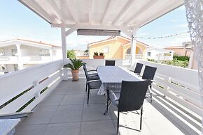 Apartments Karacic
