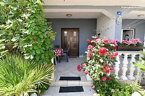 Apartments Karacic