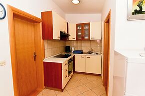 Apartments Karacic