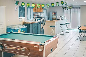 Getaway Near Monclar Lake With Pool