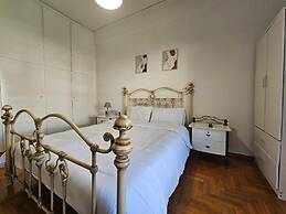 Come Stay Apartment - Athens Town