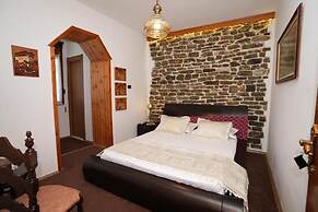 Hotel Boutique Ergjeria