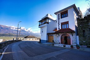 Hotel Boutique Ergjeria
