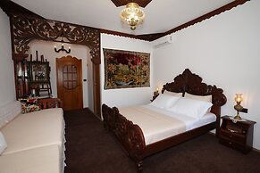 Hotel Boutique Ergjeria