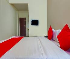 Classic With Balconyhotel Galaxy Inn