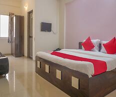 Classic With Balconyhotel Galaxy Inn