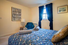 Yr Encil - 2 Bedroom Apartment - Tenby