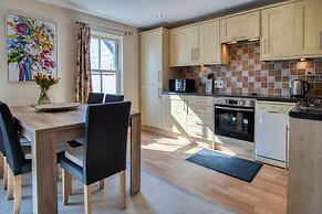 Yr Encil - 2 Bedroom Apartment - Tenby