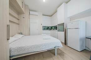 Crystel Apartment - 15 min da Milano