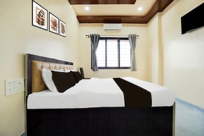 Deluxesree Ganesh Mahal