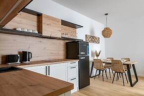 D52 Apartment Hotel