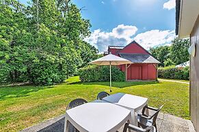 3-guest Apartment With Terrace in Saumur