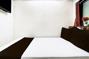 Deluxep.k's Lodging And Boarding