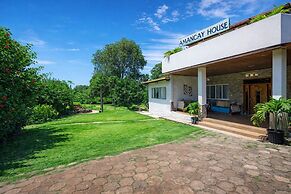 Hotel Amancay - Pool and Jacuzzi
