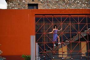 Hover Boutique Hotel
