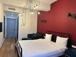 Hover Boutique Hotel